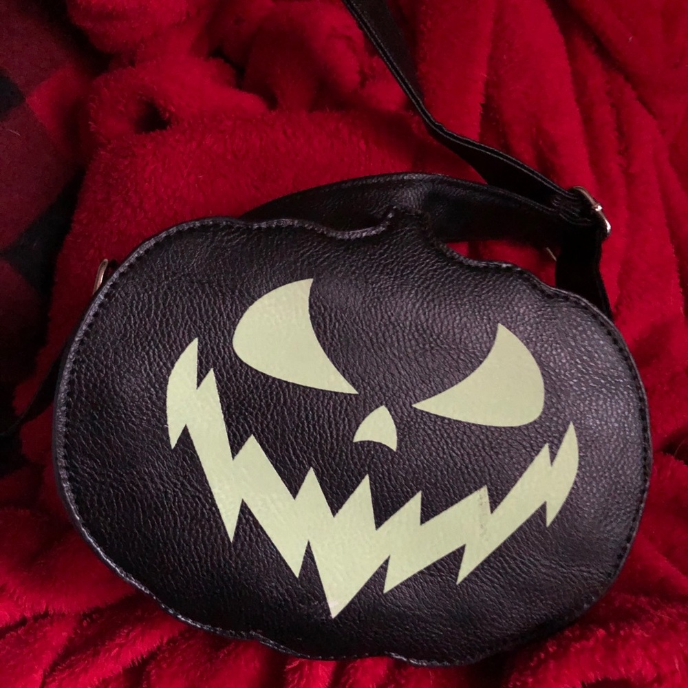 Pumpkin purse